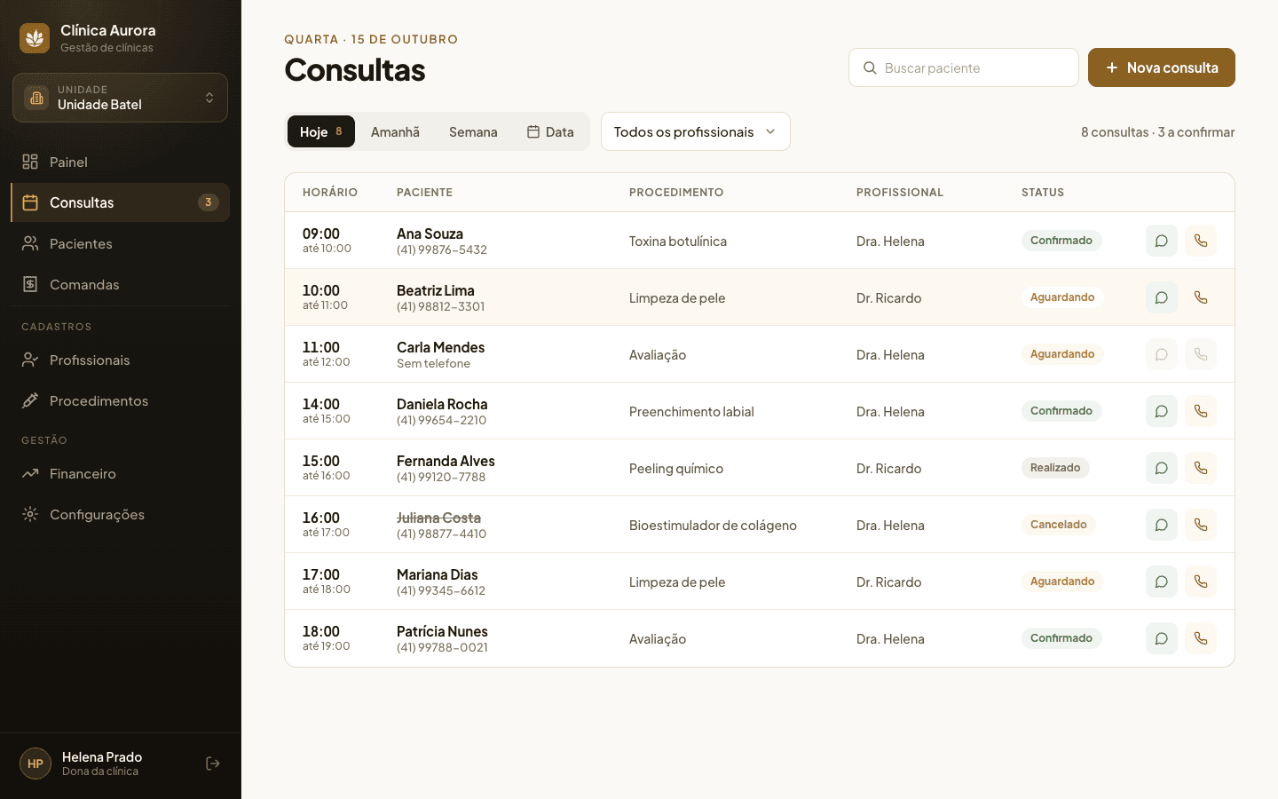 Agenda do dia no Cliniker, com horários, pacientes, procedimentos e status de cada consulta